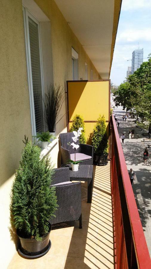 Amber Apartments Palac Kultury Warschau Exterior foto
